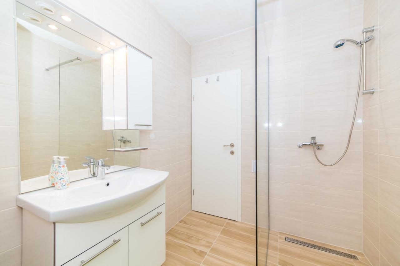 Apartamento Apartman Dodo Split Exterior foto